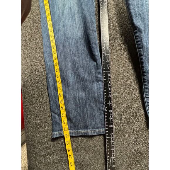 Lucky Brand 221 Straight Jeans Mens Size 40x32 Blue Denim Stretch Mid Rise - Picture 9 of 9